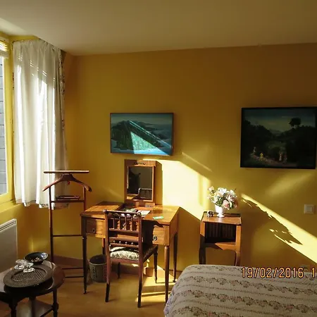 Chambres D'hotes Au Micocoulier *
