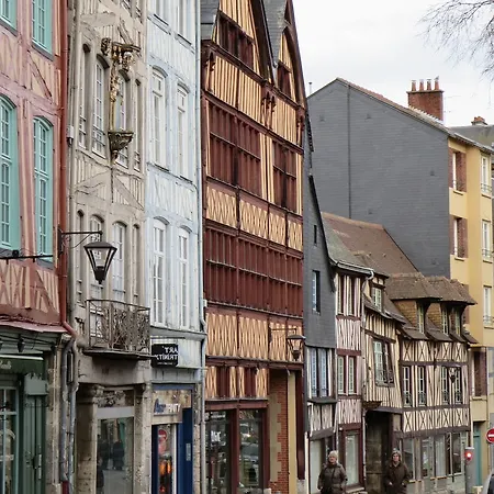 Chambres D'hotes Au Micocoulier * Rouen