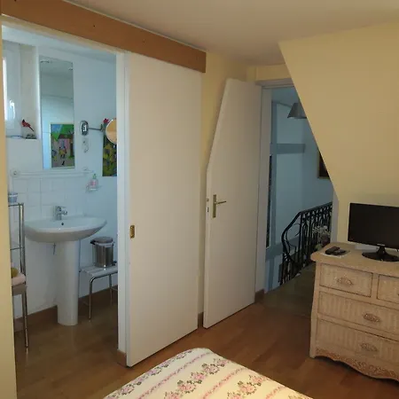 Chambres D'hotes Au Micocoulier *